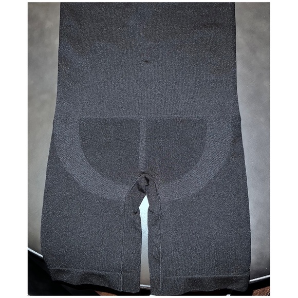 🖤 SALE🖤 BLACK HIGH WAISTED SHAPE-WEAR - Picture 2 of 11